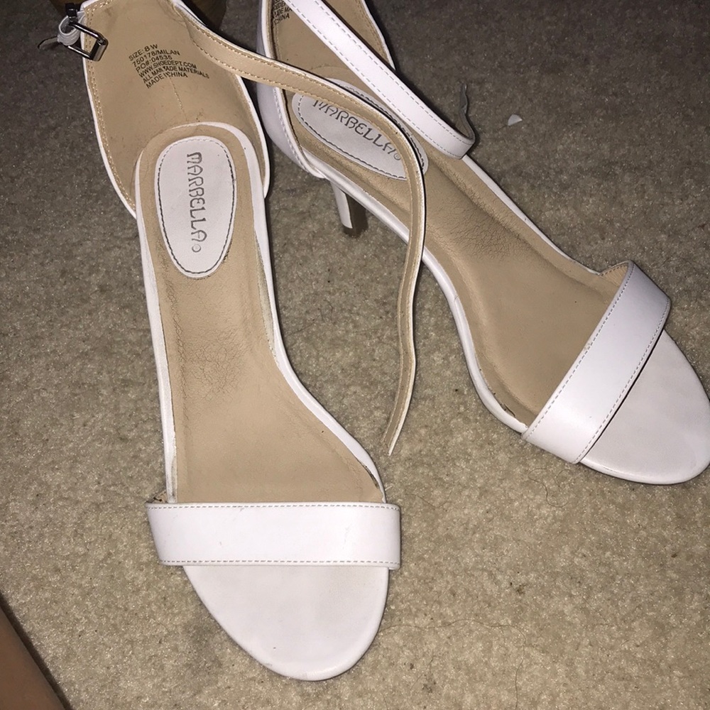 High heels - Picture 2 of 2